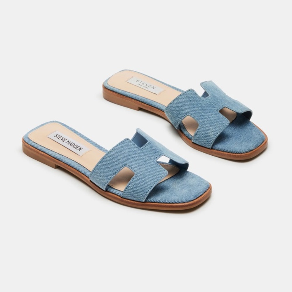 Brand new never been worn Steve Madden HADYN DENIM FABRIC sandals